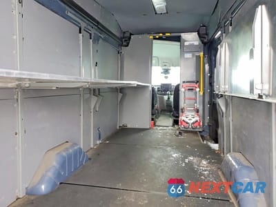 Zdjęcie 11 z 12 samochodu: 2024 FORD TRANSIT T- VIN:1FTBR3U81RKB49664 - miniatura