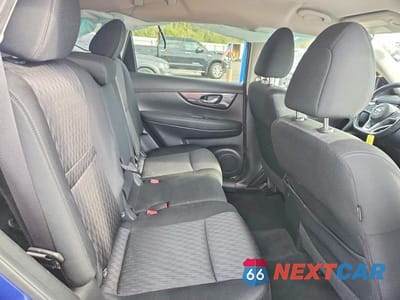 Zdjęcie 11 z 13 samochodu: 2018 NISSAN ROGUE SV VIN:KNMAT2MT8JP508561 - miniatura