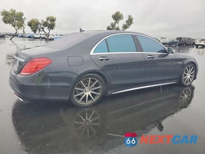 Trzecie zdjęcie samochodu z tyłu: 2015 MERCEDES-BENZ S 63 AMG VIN:WDDUG7JB5FA071046 - miniatura
