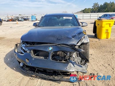 Piąte zdjęcie samochodu w środku: 2016 BMW 340 XI VIN:WBA8B7G56GNT95383 - miniatura