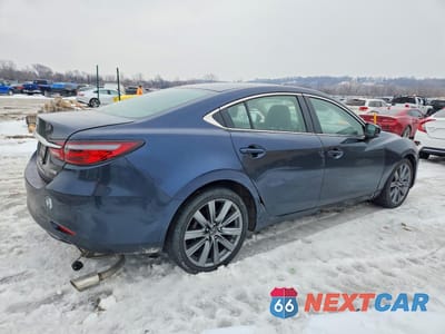 Trzecie zdjęcie samochodu z tyłu: 2018 MAZDA 6 TOURING VIN:JM1GL1VM8J1326745 - miniatura