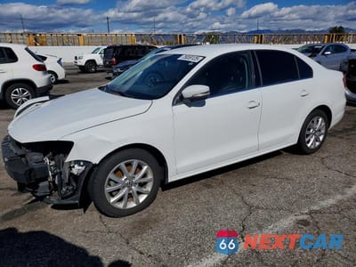 2014 VOLKSWAGEN JETTA SE 3VWD17AJ9EM404057 - główne zdjęcie licytacji z USA - miniatura