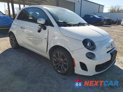 Czwarte zdjęcie samochodu z boku: 2018 FIAT 500 POP VIN:3C3CFFLH3JT412227 - miniatura