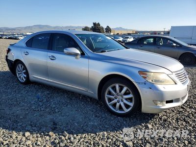Czwarte zdjęcie samochodu z boku: 2010 LEXUS LS 460 VIN:JTHBL5EFXA5100961 - miniatura