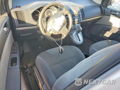 Zdjęcie 8 z 12 samochodu: 2010 NISSAN SENTRA 2.0 VIN:3N1AB6AP2AL698650 - miniatura