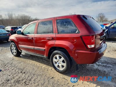 Drugie zdjęcie samochodu z przodu: 2008 JEEP GRAND CHEROKEE LAREDO VIN:1J8GR48K38C157817 - miniatura