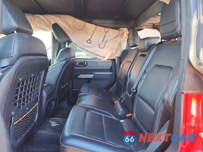 Zdjęcie 11 z 12 samochodu: 2021 FORD BRONCO BASE VIN:1FMEE5DP8MLB03971 - miniatura