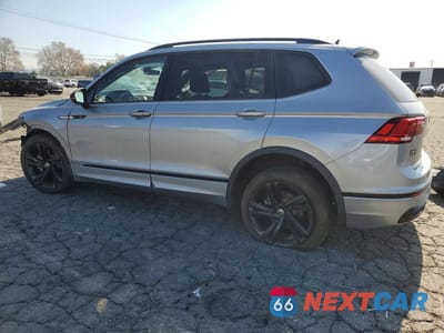 Drugie zdjęcie samochodu z przodu: 2024 VOLKSWAGEN TIGUAN SE R-LINE BLACK VIN:3VVCB7AX9RM051519 - miniatura