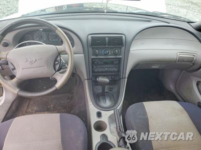 Zdjęcie 8 z 13 samochodu: 2003 FORD MUSTANG VIN:1FAFP40433F373248 - miniatura