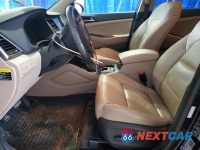 Zdjęcie 7 z 13 samochodu: 2017 HYUNDAI TUCSON LIMITED VIN:KM8J3CA41HU502742 - miniatura