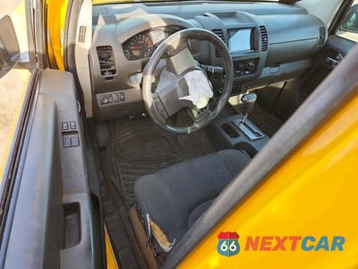 Zdjęcie 8 z 12 samochodu: 2005 NISSAN FRONTIER KING CAB LE VIN:1N6AD06W35C409018 - miniatura