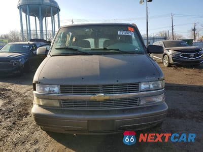 Piąte zdjęcie samochodu w środku: 1999 CHEVROLET ASTRO VIN:1GBDM19W9XB154499 - miniatura