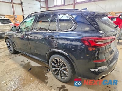 Drugie zdjęcie samochodu z przodu: 2021 BMW X5 XDRIVE40I VIN:5UXCR6C05M9E09986 - miniatura