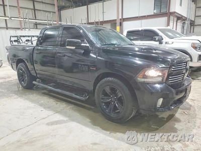 Czwarte zdjęcie samochodu z boku: 2016 RAM 1500 SPORT VIN:1C6RR7MT2GS387263 - miniatura