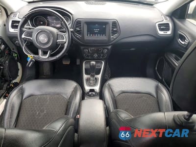Zdjęcie 8 z 14 samochodu: 2018 JEEP COMPASS LATITUDE VIN:3C4NJCBB4JT420416 - miniatura