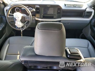 Zdjęcie 8 z 13 samochodu: 2025 FORD F350 SUPER DUTY VIN:1FD8W3HT3SED21193 - miniatura