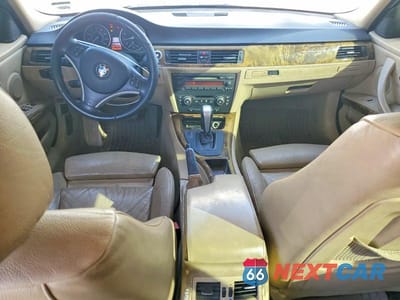 Zdjęcie 8 z 11 samochodu: 2007 BMW 335 I VIN:WBAVB73547PA86981 - miniatura