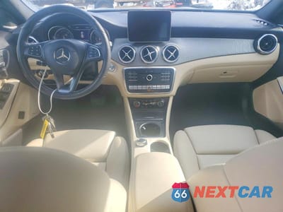 Zdjęcie 8 z 12 samochodu: 2020 MERCEDES-BENZ GLA 250 4MATIC VIN:WDCTG4GB0LU026564 - miniatura