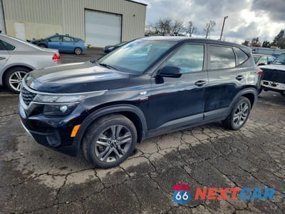 2021 KIA SELTOS LX KNDEPCAA5M7165145 - główne zdjęcie licytacji z USA - miniatura