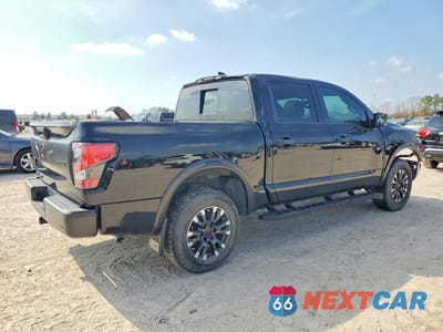 Trzecie zdjęcie samochodu z tyłu: 2024 NISSAN TITAN PRO-4X VIN:1N6AA1ED9RN113154 - miniatura