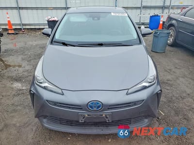 Piąte zdjęcie samochodu w środku: 2019 TOYOTA PRIUS XLE VIN:JTDKARFUXK3101374 - miniatura