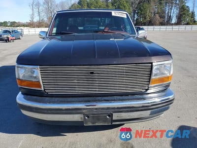 Piąte zdjęcie samochodu w środku: 1994 FORD F150 VIN:1FTEX15N7RKB07981 - miniatura