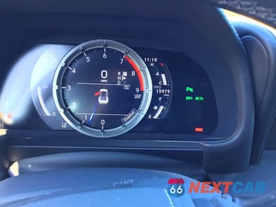 Zdjęcie 8 z 10 samochodu: 2018 LEXUS LC 500 VIN:JTHHP5AY5JA003034 - miniatura