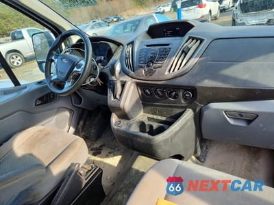 Zdjęcie 8 z 13 samochodu: 2018 FORD TRANSIT T-150 VIN:1FTYE1YM5JKB40195 - miniatura