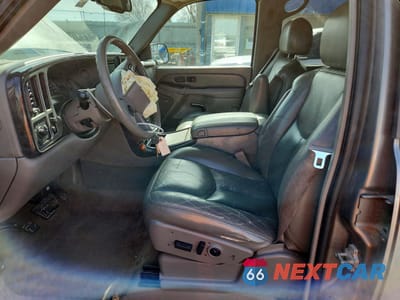 Zdjęcie 7 z 14 samochodu: 2006 GMC YUKON XL DENALI VIN:1GKFK66U36J166098 - miniatura