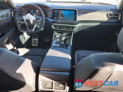 Zdjęcie 8 z 13 samochodu: 2025 VOLKSWAGEN ATLAS SEL PREMIUM R-LINE VIN:1V2FR2CA9SC552824 - miniatura