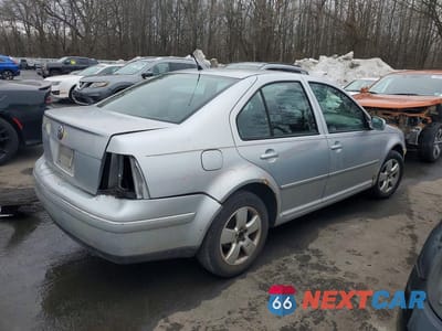 Trzecie zdjęcie samochodu z tyłu: 2004 VOLKSWAGEN JETTA GLS VIN:3VWSK69M54M041378 - miniatura