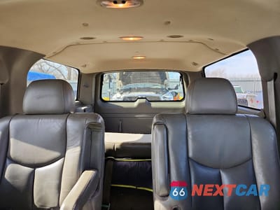 Zdjęcie 10 z 14 samochodu: 2006 GMC YUKON XL DENALI VIN:1GKFK66U36J166098 - miniatura