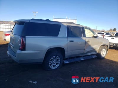 Trzecie zdjęcie samochodu z tyłu: 2017 GMC YUKON XL K1500 SLT VIN:1GKS2GKC1HR156837 - miniatura