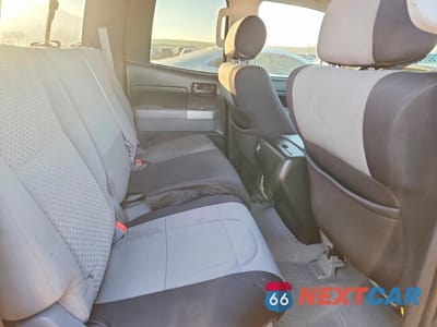 Zdjęcie 10 z 12 samochodu: 2008 TOYOTA TUNDRA DOUBLE CAB VIN:5TFBV54108X065945 - miniatura