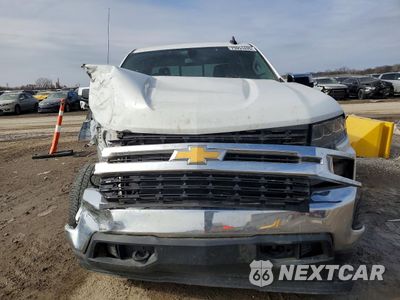 Piąte zdjęcie samochodu w środku: 2019 CHEVROLET SILVERADO K1500 LT VIN:1GCUYDED0KZ216295 - miniatura