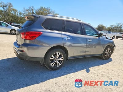 Trzecie zdjęcie samochodu z tyłu: 2017 NISSAN PATHFINDER SV VIN:5N1DR2MN7HC647879 - miniatura