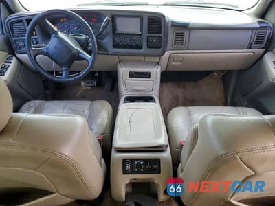 Zdjęcie 8 z 12 samochodu: 2002 GMC YUKON VIN:1GKEK13Z52R196553 - miniatura