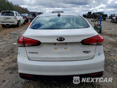 Zdjęcie 6 z 11 samochodu: 2017 KIA FORTE LX VIN:3KPFK4A77HE125071 - miniatura