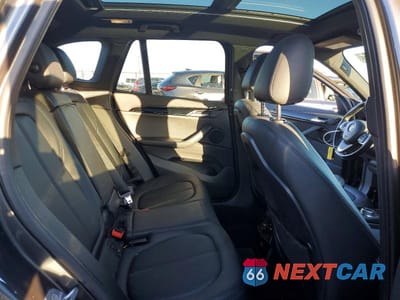 Zdjęcie 11 z 12 samochodu: 2016 BMW X1 XDRIVE28I VIN:WBXHT3C37G5E56551 - miniatura