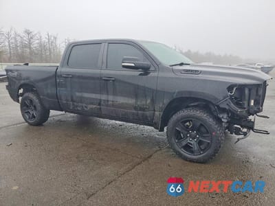 Czwarte zdjęcie samochodu z boku: 2022 RAM 1500 BIG HORN/LONE STAR VIN:1C6SRFMT6NN345055 - miniatura