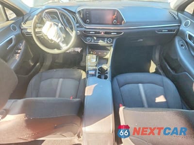 Zdjęcie 8 z 12 samochodu: 2021 HYUNDAI SONATA SEL VIN:5NPEL4JA7MH087996 - miniatura