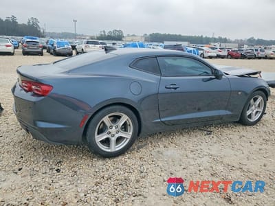 Trzecie zdjęcie samochodu z tyłu: 2022 CHEVROLET CAMARO LS VIN:1G1FB1RX1N0105172 - miniatura