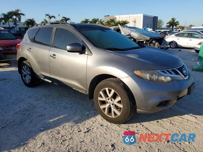 Czwarte zdjęcie samochodu z boku: 2013 NISSAN MURANO S VIN:JN8AZ1MW7DW318896 - miniatura