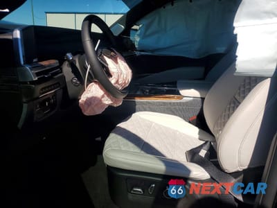 Zdjęcie 7 z 13 samochodu: 2025 CADILLAC ESCALADE SPORT PLATINUM VIN:1GYS9GRL4SR359350 - miniatura