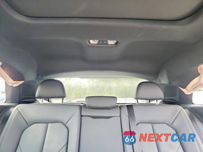 Zdjęcie 10 z 13 samochodu: 2025 AUDI Q3 PREMIUM S LINE 45 VIN:WA1DECF30S1008306 - miniatura