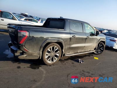 Trzecie zdjęcie samochodu z tyłu: 2025 GMC SIERRA DENALI VIN:1GT10MED0SU412955 - miniatura