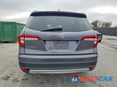 Zdjęcie 6 z 14 samochodu: 2021 HONDA PILOT EX VIN:5FNYF5H3XMB040302 - miniatura