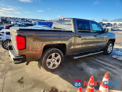 Trzecie zdjęcie samochodu z tyłu: 2015 CHEVROLET SILVERADO K1500 LT VIN:3GCUKREC1FG199020 - miniatura