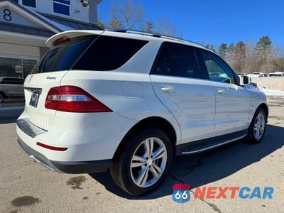 Czwarte zdjęcie samochodu z boku: 2012 MERCEDES-BENZ ML 350 4MATIC VIN:4JGDA5HB4CA053991 - miniatura