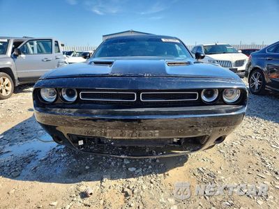 Piąte zdjęcie samochodu w środku: 2018 DODGE CHALLENGER SXT VIN:2C3CDZAG5JH123800 - miniatura